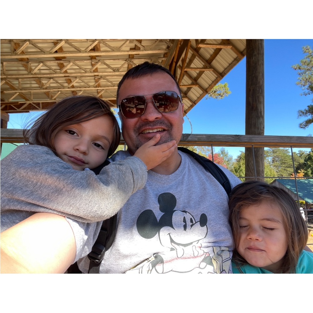 Meet your Posher, Lee